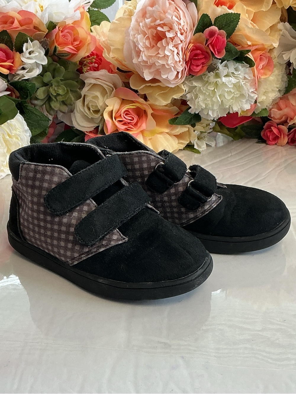 3/$20 Bundle 🌈 Lily & Dan Toddler High-Top Double Strap Gingham Shoes 9/10